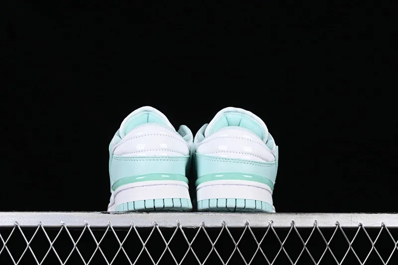 All Categories Nk SB Dunk Series Nk SB Dunk Low Low-top sneakers Cost-effective version Nk Dunk Low Twist "Jade Lce" Jade Jade Variation style SB low-top casual sneakers DZ2794-101